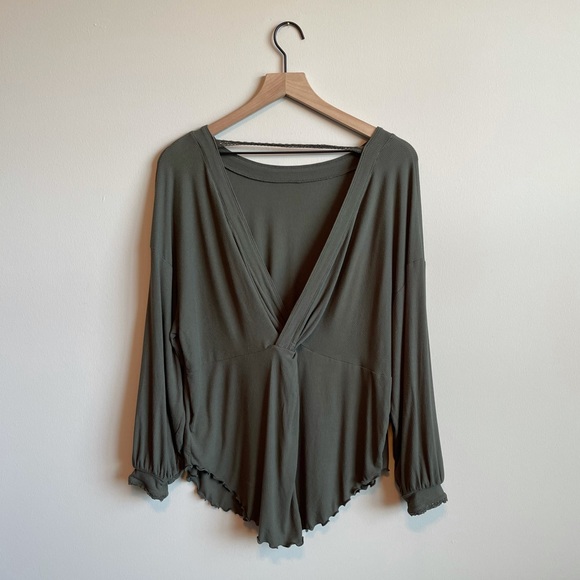 NWOT Free People Shimmy Shake Long Sleeve Top - Forest Green - Picture 2 of 15